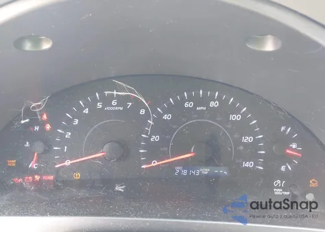 2010 Toyota Camry из США, поврежденный, VIN 4T1BF3EK2AU095878